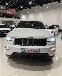 جیپ گراند شیرۆکی